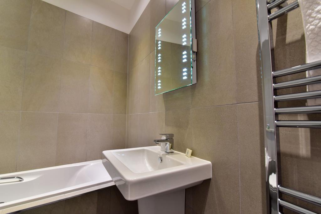 The Townhouse Aberfeldy - Rooms & Breakfast الغرفة الصورة